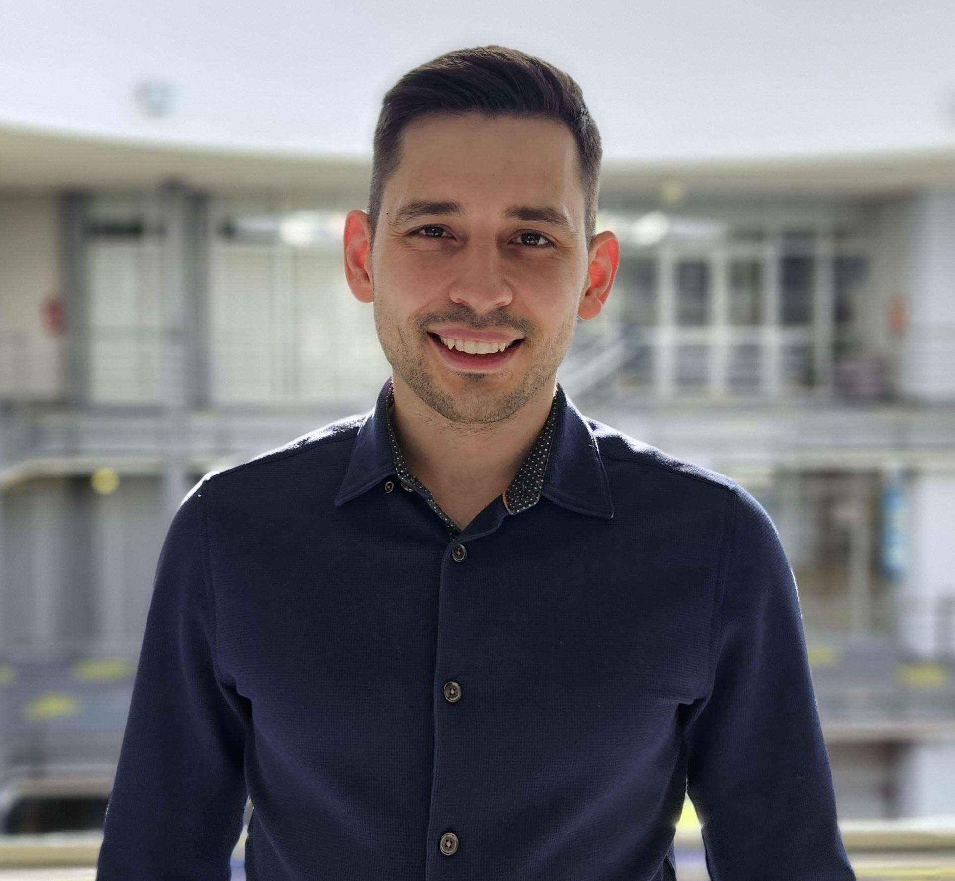Nick Sinickis — Loanch CEO